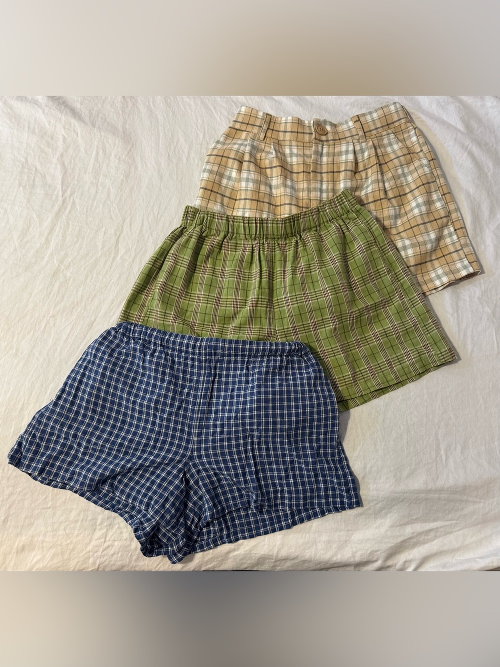 ✨Brandy Melville & Full Tilt Plaid Shorts✨
